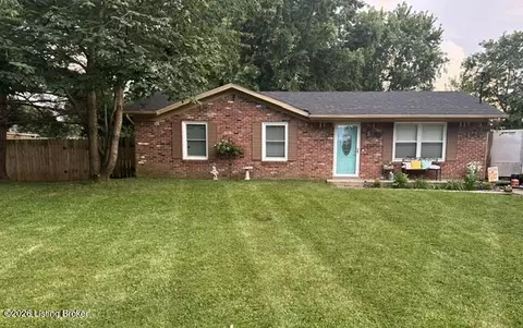 225 Beechwood Ln, Mount Washington, KY 40047