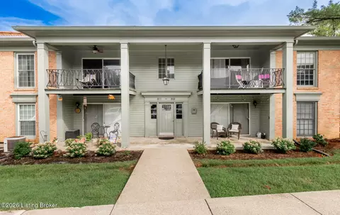 818 Highwood Dr #128, Louisville, KY 40206