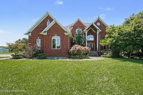1695 Aiken Rd, Shelbyville, KY 40065
