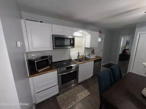 Kitchen - 505 E 16th St, Covington, KY 41014 photo 1 of 2