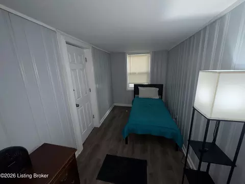 Bedroom - 505 E 16th St, Covington, KY 41014 photo 7 of 9