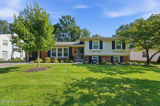 6705 Bedford Ln, Louisville, KY 40222