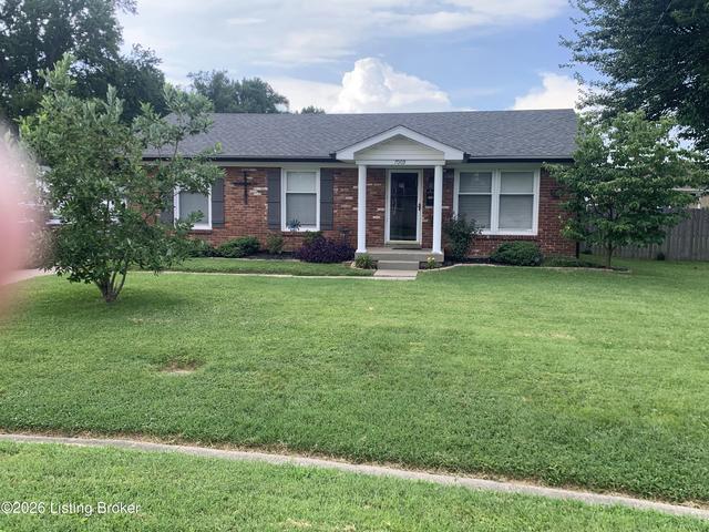 7009 Feyhurst Dr, Louisville, KY 40258