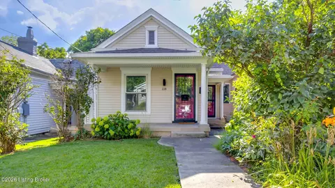 228 Saunders Ave, Louisville, KY 40206