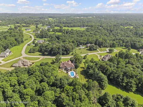View/Area - 3616 Eagles Trce, Floyds Knobs, IN 47119 photo 3 of 5