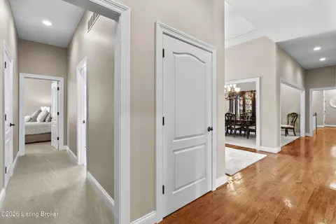 Entry Way - 3616 Eagles Trce, Floyds Knobs, IN 47119 photo 7 of 20
