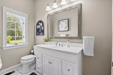 Bath - 3616 Eagles Trce, Floyds Knobs, IN 47119 photo 4 of 7