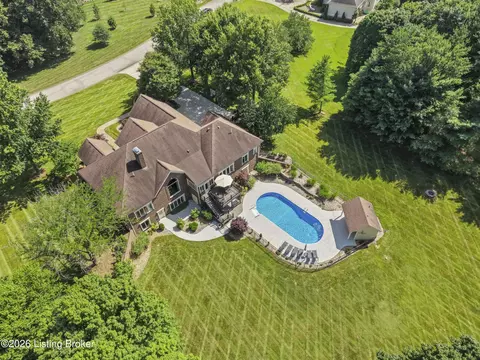 View/Area - 3616 Eagles Trce, Floyds Knobs, IN 47119 photo 5 of 5