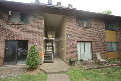 7066 Wildwood Cir #137, Louisville, KY 40291