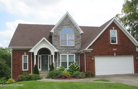 13113 Willow Forest Dr, Louisville, KY 40245