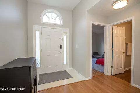 Entry Way - 4909 Middlesex Dr, Louisville, KY 40245 photo 1 of 1