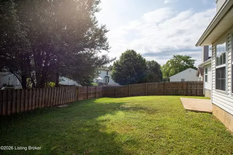 Exterior - 4909 Middlesex Dr, Louisville, KY 40245 photo 4 of 6