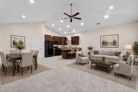 6436 Clover Trace Cir, Louisville, KY 40216