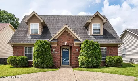 4820 Arroyo Trl, Louisville, KY 40229