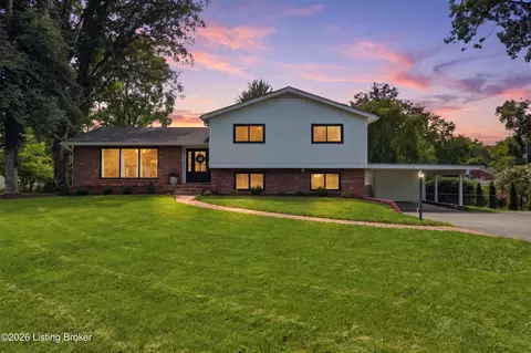 116 Sweetbriar Ln, Louisville, KY 40207