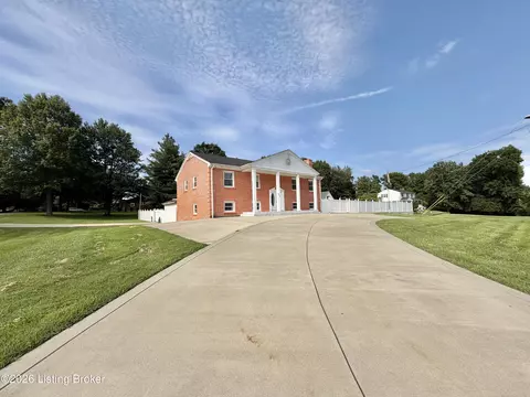 6709 Cooper Chapel Rd, Louisville, KY 40229