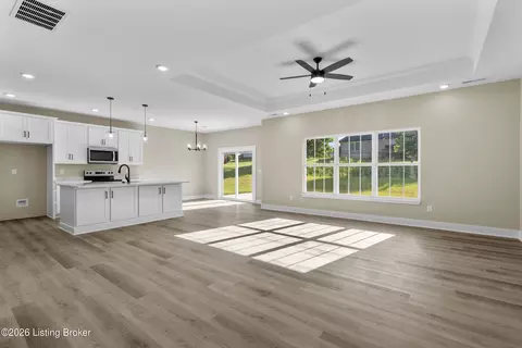 Living - 7014 Dylan Cir, Georgetown, IN 47122 photo 2 of 6
