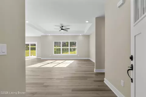 Entry Way - 7014 Dylan Cir, Georgetown, IN 47122 photo 1 of 15
