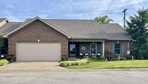 36 Trace Ln, Shelbyville, KY 40065