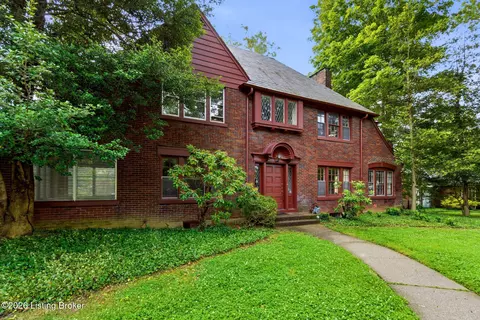 1222 Summit Ave, Louisville, KY 40204