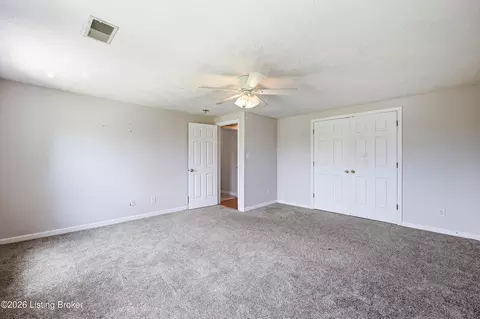 Bedroom - 186 Beechtree Ln, Mount Washington, KY 40047 photo 8 of 9
