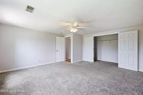 Bedroom - 186 Beechtree Ln, Mount Washington, KY 40047 photo 9 of 9