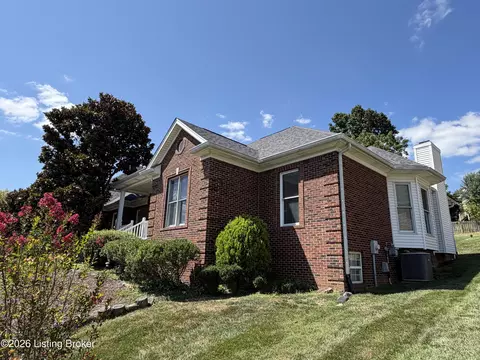 4308 Creek Bend Ct, Louisville, KY 40241