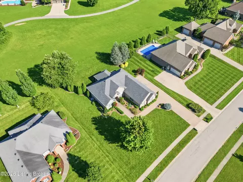 383 Woodland Pass, Mount Washington, KY 40047