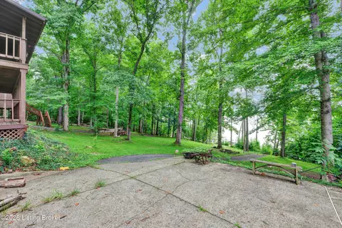 Exterior - 140 Hudson Rd, Bee Spring, KY 42207 photo 5 of 15