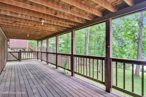 Exterior - 140 Hudson Rd, Bee Spring, KY 42207 photo 8 of 15