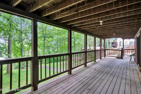 Exterior - 140 Hudson Rd, Bee Spring, KY 42207 photo 7 of 15