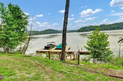 View/Area - 140 Hudson Rd, Bee Spring, KY 42207 photo 9 of 13