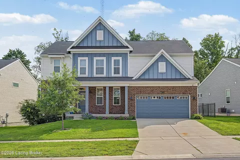 18105 Bridle Run Dr, Louisville, KY 40245
