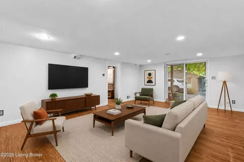 319 S Ewing Ave #3, Louisville, KY 40206