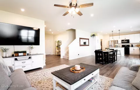 163 Ardmore Crossing Dr, Shelbyville, KY 40065
