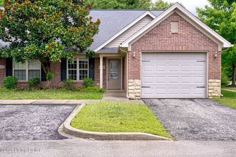 6600 Renate Rd, Louisville, KY 40291