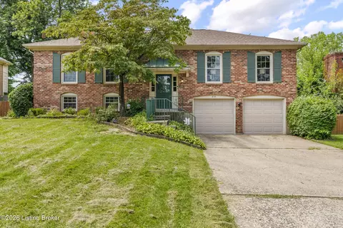 818 Dorsey Way, Louisville, KY 40223