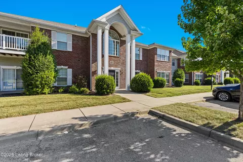 4901 Crossing Spring Way #101, Louisville, KY 40229