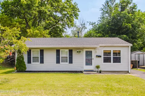 4107 Angel Ter, Louisville, KY 40299