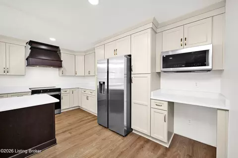 Kitchen - 2797 Wabash Rd, Upton, KY 42784 photo 3 of 5