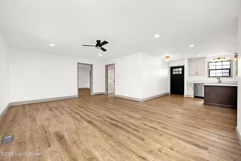 Living - 2797 Wabash Rd, Upton, KY 42784 photo 2 of 5