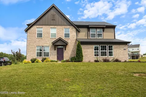 2206 Summit View Ct, La Grange, KY 40031