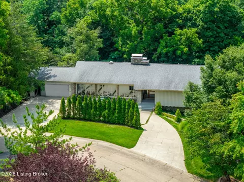 1128 Rostrevor Cir, Louisville, KY 40205