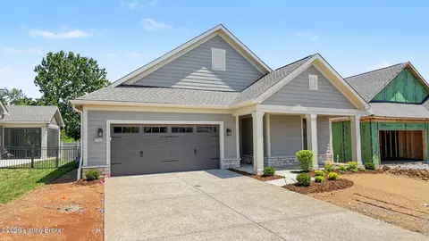 17012 Farrier Dr, Louisville, KY 40245