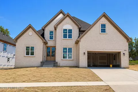 1525 Swan Creek Pl, Louisville, KY 40299