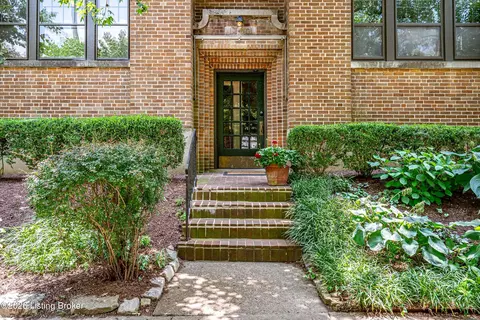 1300 Everett Ave #6, Louisville, KY 40204