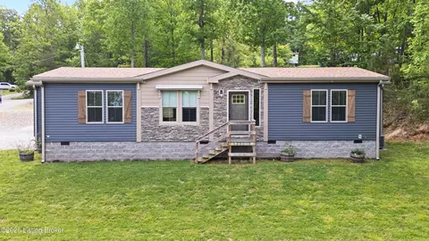 332 Hedge Iron Dr, Mammoth Cave, KY 42259