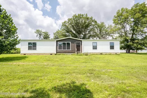 886 E Calvary Rd, Campbellsville, KY 42718