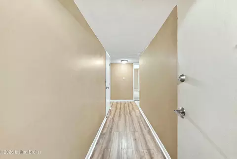726 Zorn Ave #13, Louisville, KY 40206