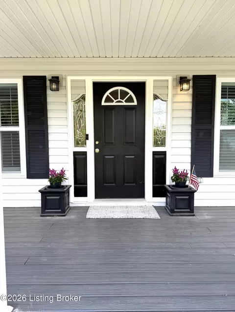 Exterior - 2474 Cherry St, Crescent Springs, KY 41017 photo 1 of 5